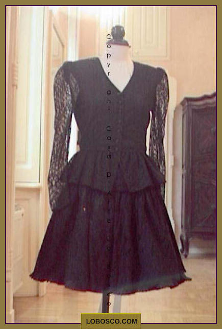 lobosco.com_00002164_abiti_corti_cocktail_dress_donna_woman_nero_black_costumi_teatrali_storici_carnevale_spettacolo_costumes_clothing_theatrical_historical_carnival_performance_sd043.jpg